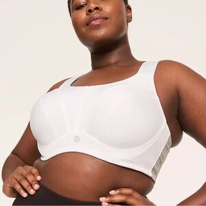 LIVI Active Max Support Underwire Wicking Sports Bra Size 40G